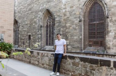 Nomadic Matt posing for a photo in Spain